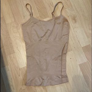 🎉 compression tank top 🎉